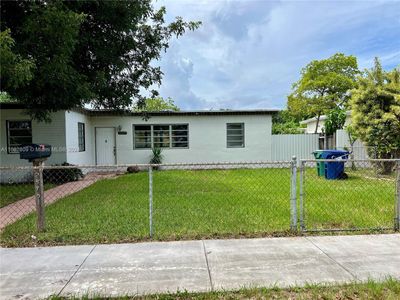 2870 Sw 76th Ave, House other with 3 bedrooms, 1 bathrooms and null parking in Miami FL | Image 1