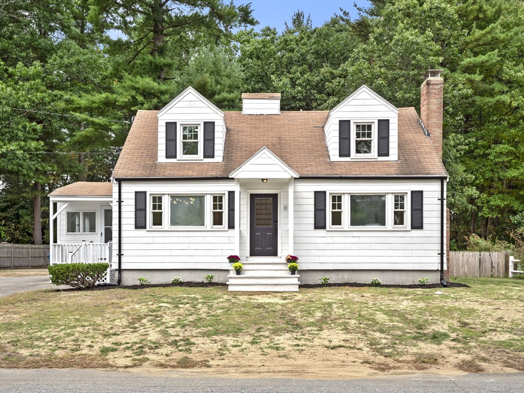 Kevin St, Tewksbury, MA 01876
