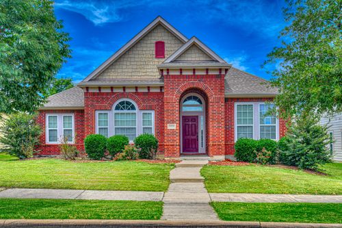 6939 Truth Dr, Dallas, TX, 75236-3014 | Card Image