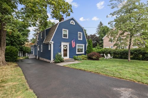 66 Concord St, West Hartford, CT, 06119-1305 | Card Image