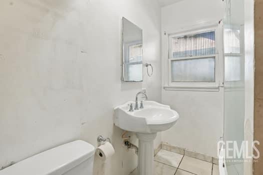 Residential in Shafter 5