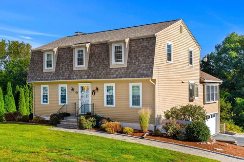 30 Tadmuck Rd, Westford, MA, 01886-2739 | Card Image