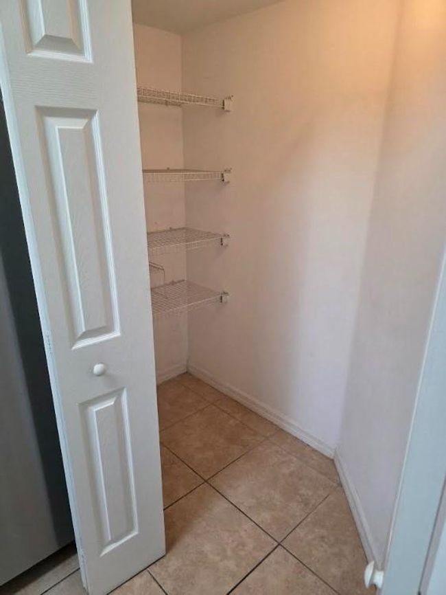 Pantry | Image 15