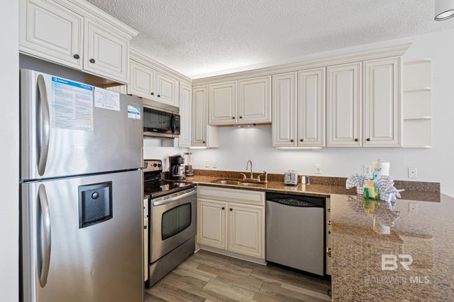 Kitchen | Image 4