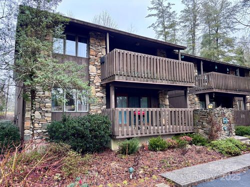apt-105-65 Maxine Ln, Hendersonville, NC, 28739-3242 | Card Image