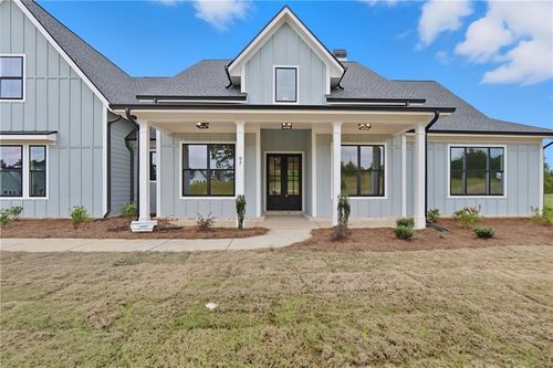 97 Old Town Rd, Dacula, GA, 30019-5600 | Card Image