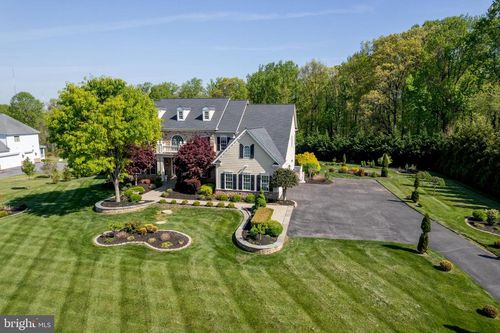 3927 Briar Knoll Cir, Phoenix, MD, 21131-2132 | Card Image