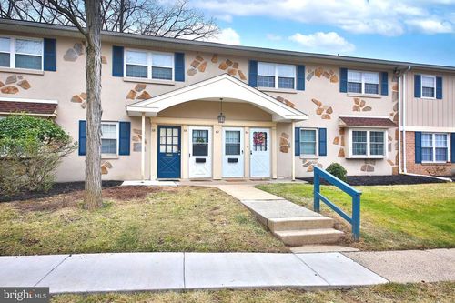 62 Shannon Dr, NORTH WALES, PA, 19454-4031 | Card Image