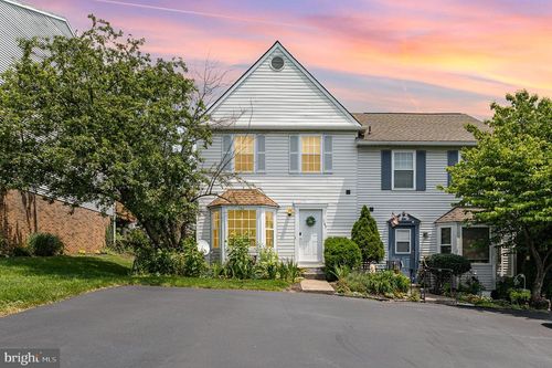 145 Lincoln Ave, HARRISBURG, PA, 17111-4154 | Card Image