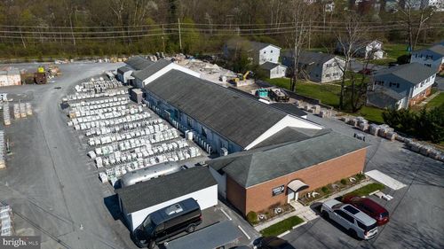 142 Water St, THURMONT, MD, 21788-1915 | Card Image