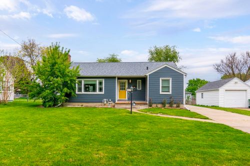 145 Cornwall Avenue, Waterloo, IA, 50702 | Card Image