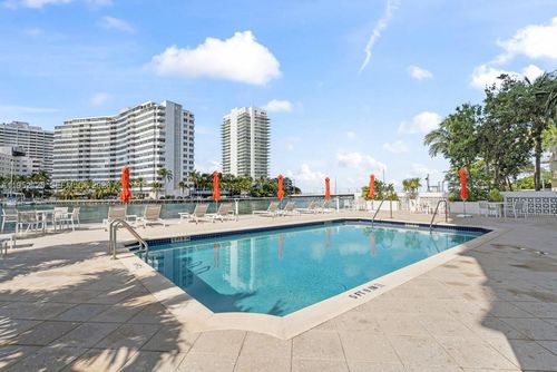 apt-307-1450 Lincoln Rd, Miami Beach, FL, 33139-2115 | Card Image