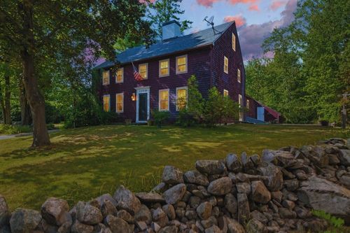 132 Maple Ave, Atkinson, NH, 03811-2245 | Card Image