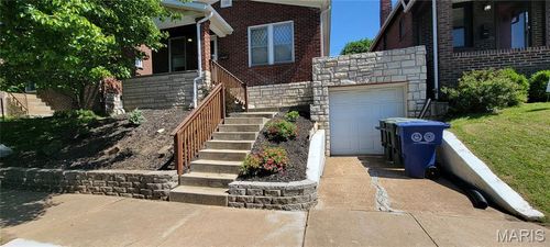 6024 Wanda Ave, Saint Louis, MO, 63116-2223 | Card Image