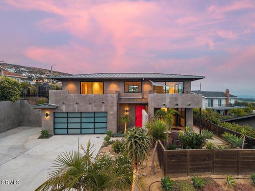 572 Skyline Rd, Ventura, CA, 93003-1141 | Card Image