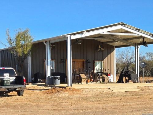 1297 Fm 1433, Carrizo Springs, TX, 78834 | Card Image