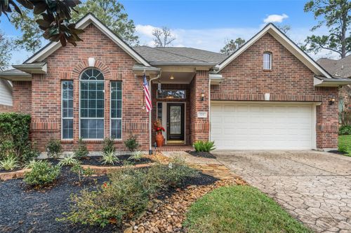 326 Creekwood W, Montgomery, TX, 77356-8476 | Card Image