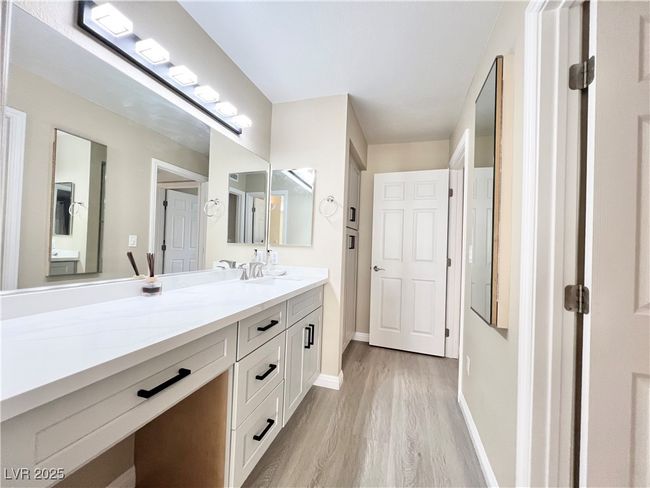 Bathroom and way to 2nd bedroom | Image 7