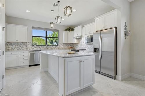 12020 Moorhouse Pl, Miromar Lakes, FL, 33913-8564 | Card Image