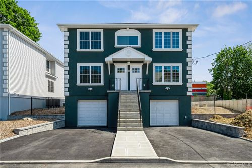 24 Clement St, Yonkers, NY, 10710-5304 | Card Image