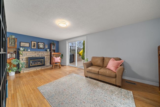 25 Sidney Cres, House other with 4 bedrooms, 2 bathrooms and 5 parking in Batawa ON | Image 18