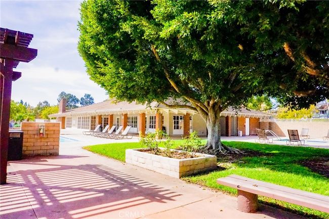 35 - 23215 Caminito Andreta, Condo with 2 bedrooms, 2 bathrooms and 2 parking in Laguna Hills CA | Image 33