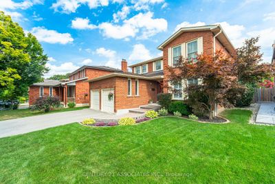 1873 Roy Ivor Cres, House other with 4 bedrooms, 3 bathrooms and 4 parking in Mississauga ON | Image 2