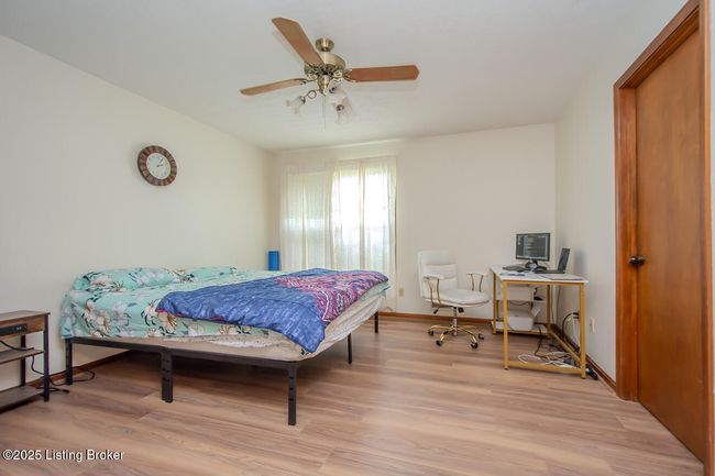 9010 Green Garden Ct, House other with 3 bedrooms, 2 bathrooms and null parking in Louisville KY | Image 29