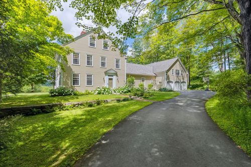 16 Olcott Rd, Norwich, VT, 05055-4423 | Card Image