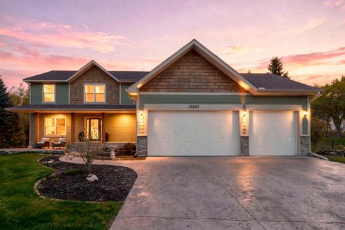 10697 106th Ave N, Hanover, MN, 55341-4400 | Card Image