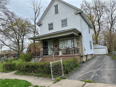 2817 10th Street, House other with 4 bedrooms, 2 bathrooms and null parking in Niagara Falls NY | Image 2