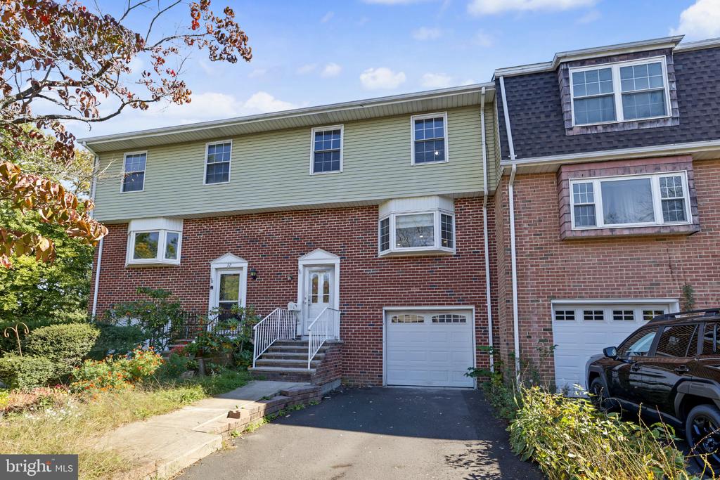 Residential Lease in LAWRENCEVILLE 3