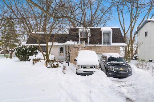 6162 Oakfield Dr E, Columbus, OH, 43229-1950 | Card Image