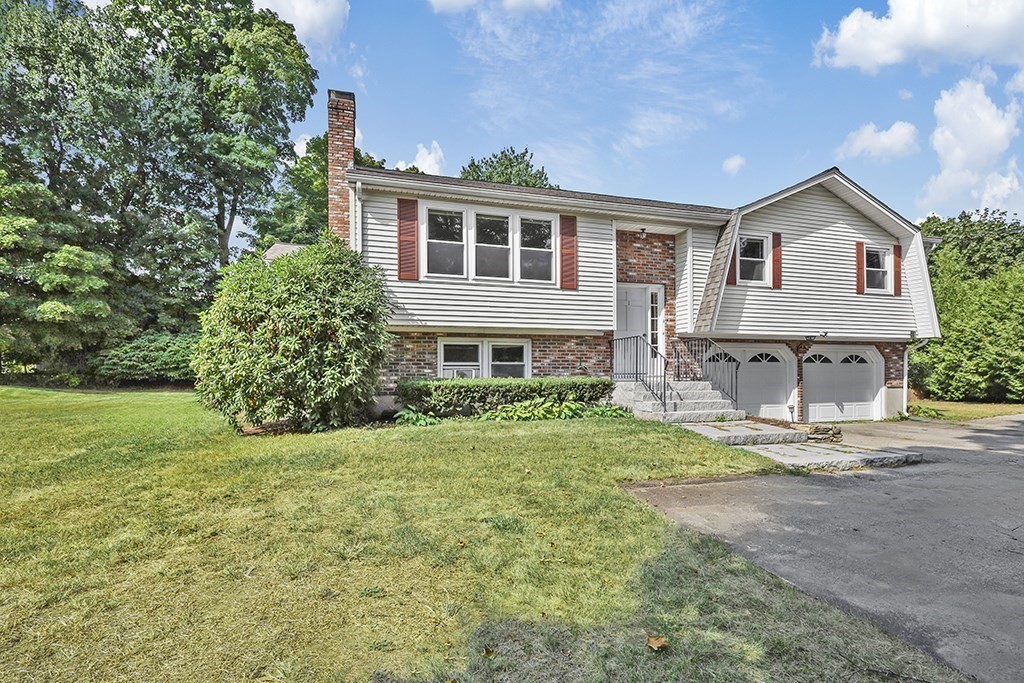 Winthrop St, Medway, MA 02053