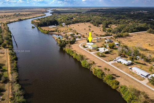 1053 Lock Ln Sw, MOORE HAVEN, FL, 33471 | Card Image