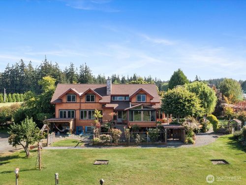 2740 Sunshine Ln, Clinton, WA, 98236-9100 | Card Image
