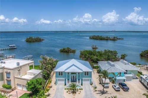 21521 Widgeon Ter, FORT MYERS BEACH, FL, 33931-4331 | Card Image