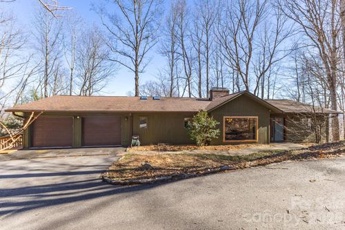 11 Poplar Dr, Mills River, NC, 28759-2656 | Card Image
