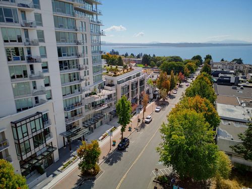 212-1342 Johnston Rd, White Rock, BC, V4B3Z2 | Card Image