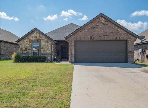 119 Comanche Dr, Greenville, TX, 75402-2818 | Card Image