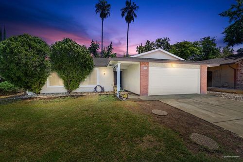 7252 Parkvale Way, Citrus Heights, CA, 95621-3444 | Card Image