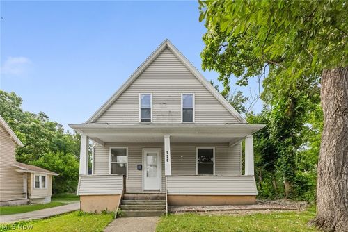 930 Johnston St, Akron, OH, 44306-1321 | Card Image