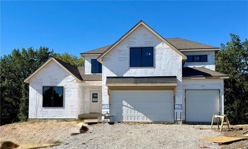 9008 N Everton Ave, Kansas City, MO, 64153 | Card Image