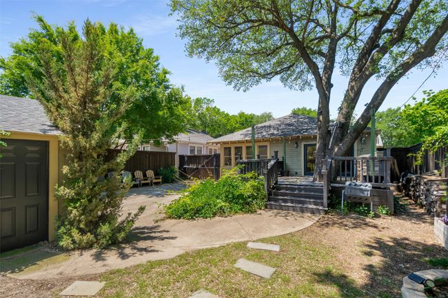 422 S Winnetka Ave, House other with 3 bedrooms, 2 bathrooms and null parking in Dallas TX | Image 34