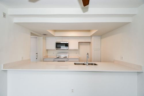 apt-311-2824 S Bartell Dr, Houston, TX, 77054-1467 | Card Image