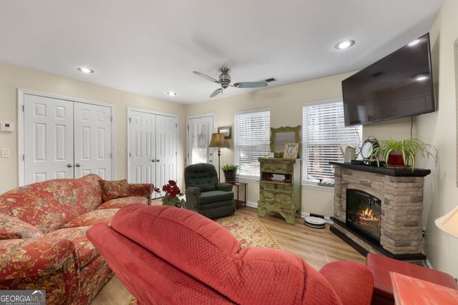 76 Creekside Ct, House other with 4 bedrooms, 4 bathrooms and 2 parking in Zebulon GA | Image 63