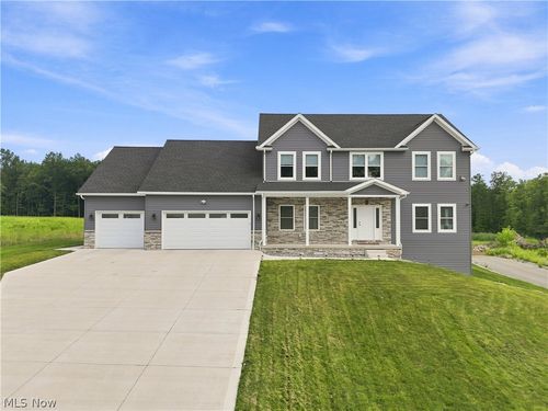 6385 Meander Glen Dr, Youngstown, OH, 44515-2179 | Card Image