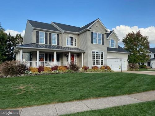 18714 Drummond Pl, LEESBURG, VA, 20176-6423 | Card Image