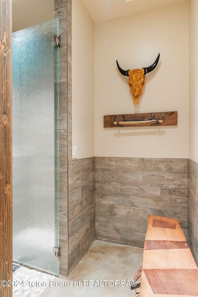 627 Ryegrass Rd, House other with 9 bedrooms, 12 bathrooms and null parking in Daniel WY | Image 46