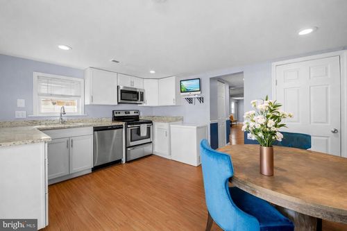 2519 Sycamore Ave, SPARROWS POINT, MD, 21219-1330 | Card Image